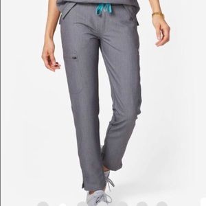 Figs Yola petite skinny scrub pants